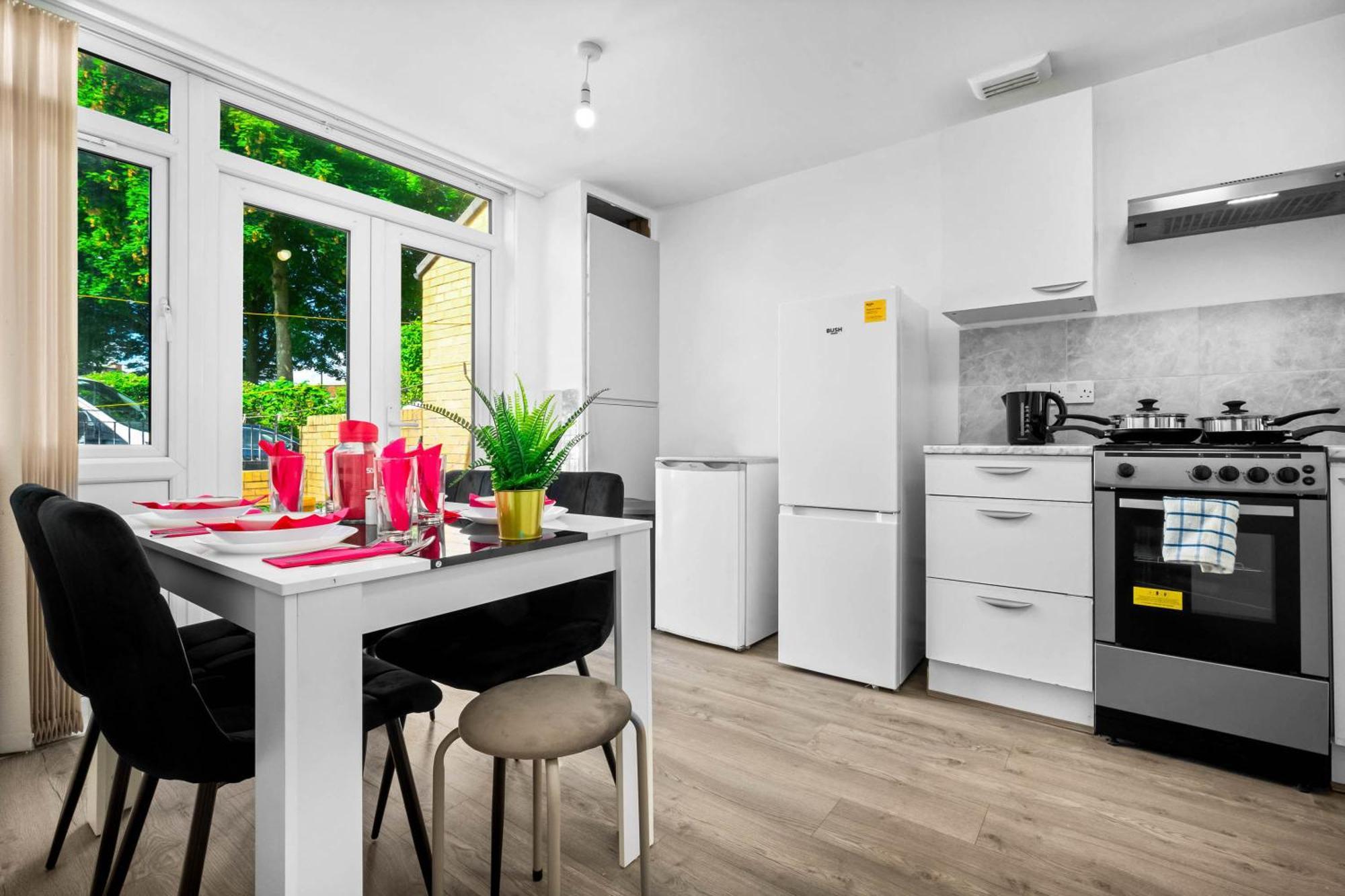 伯明翰Luxury New House With Free Parking公寓 外观 照片